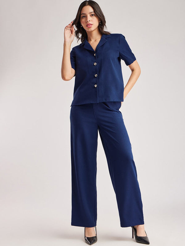 Notched Lapel-Collar Shirt With Trousers